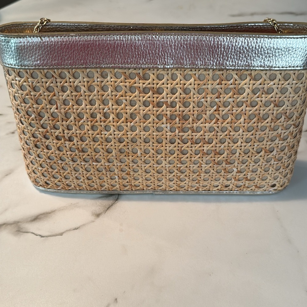 Lilly Pulitzer Woven Rattan Clutch with Gold Trim - Picture 5 of 5